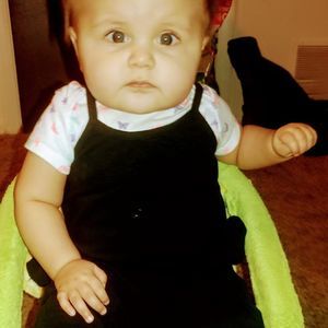 Meet your Posher, Crystal